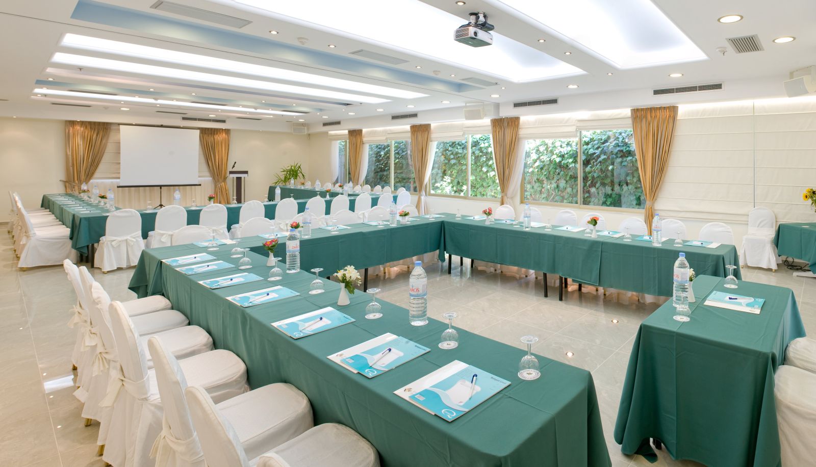 Sala de reuniones - Emmantina