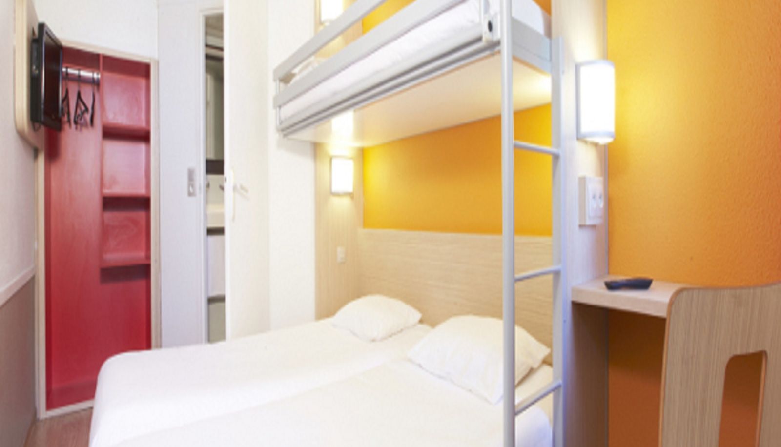 Triple room - Première Classe CHALONS EN CHAMPAGNE