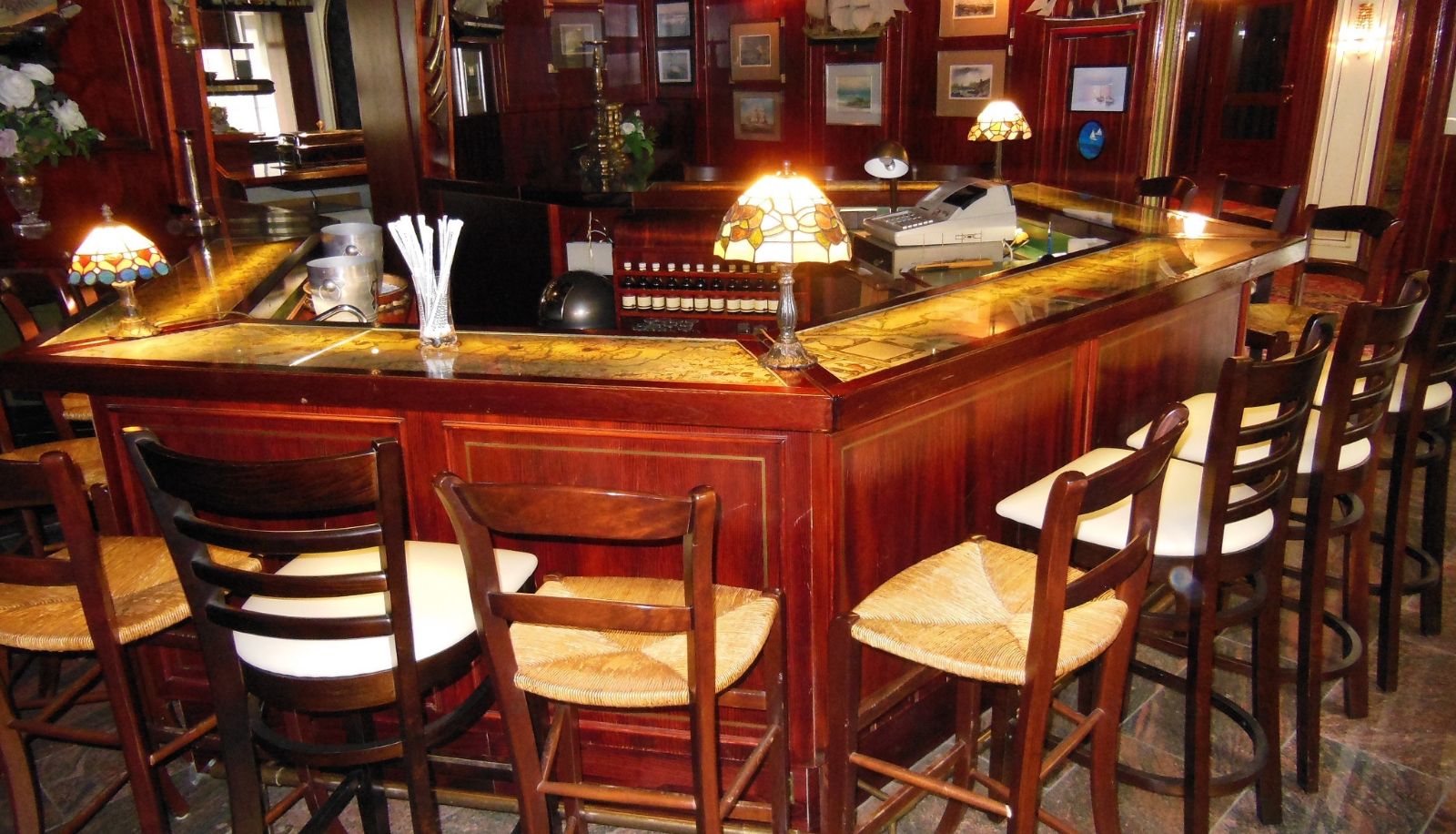 Bar - Spahr