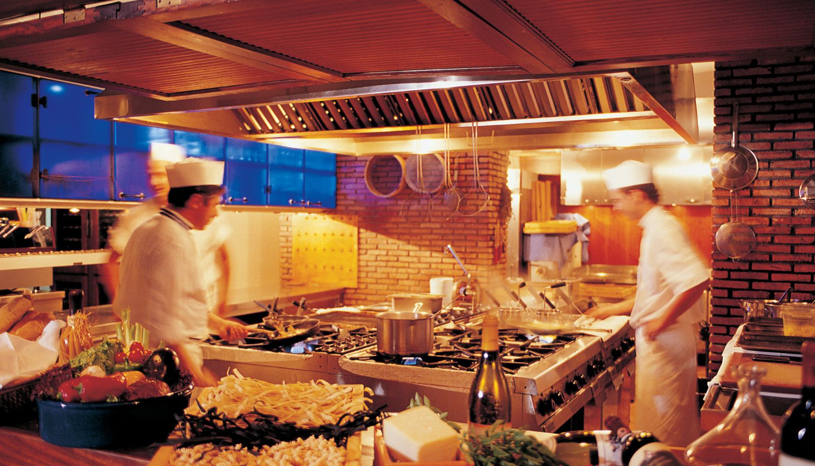 Restaurant - Elounda Beach Hotel & Villas, a Member of the Leading Hotels of the World