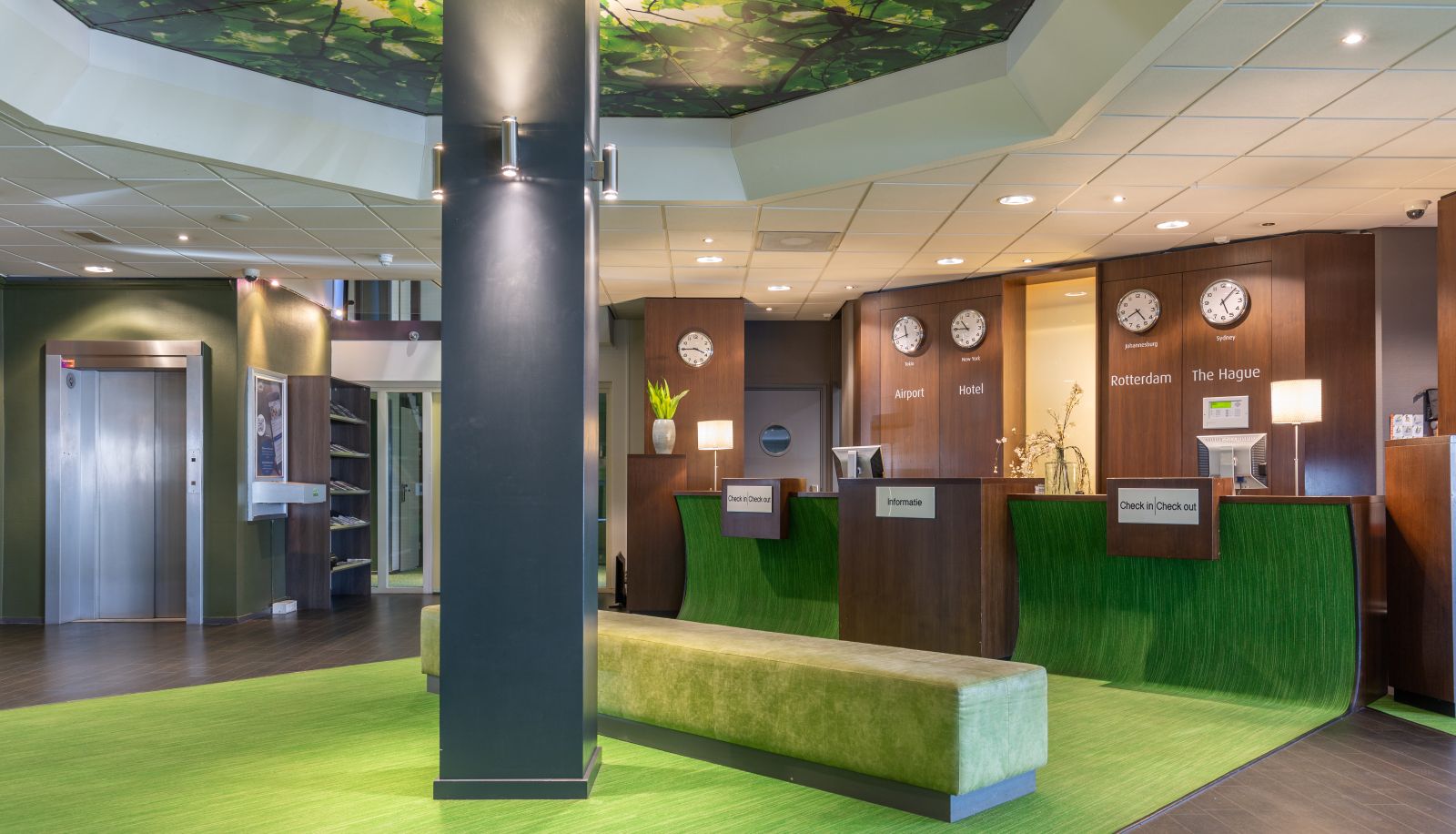 Rezeption - Amrath Airport Hotel Rotterdam