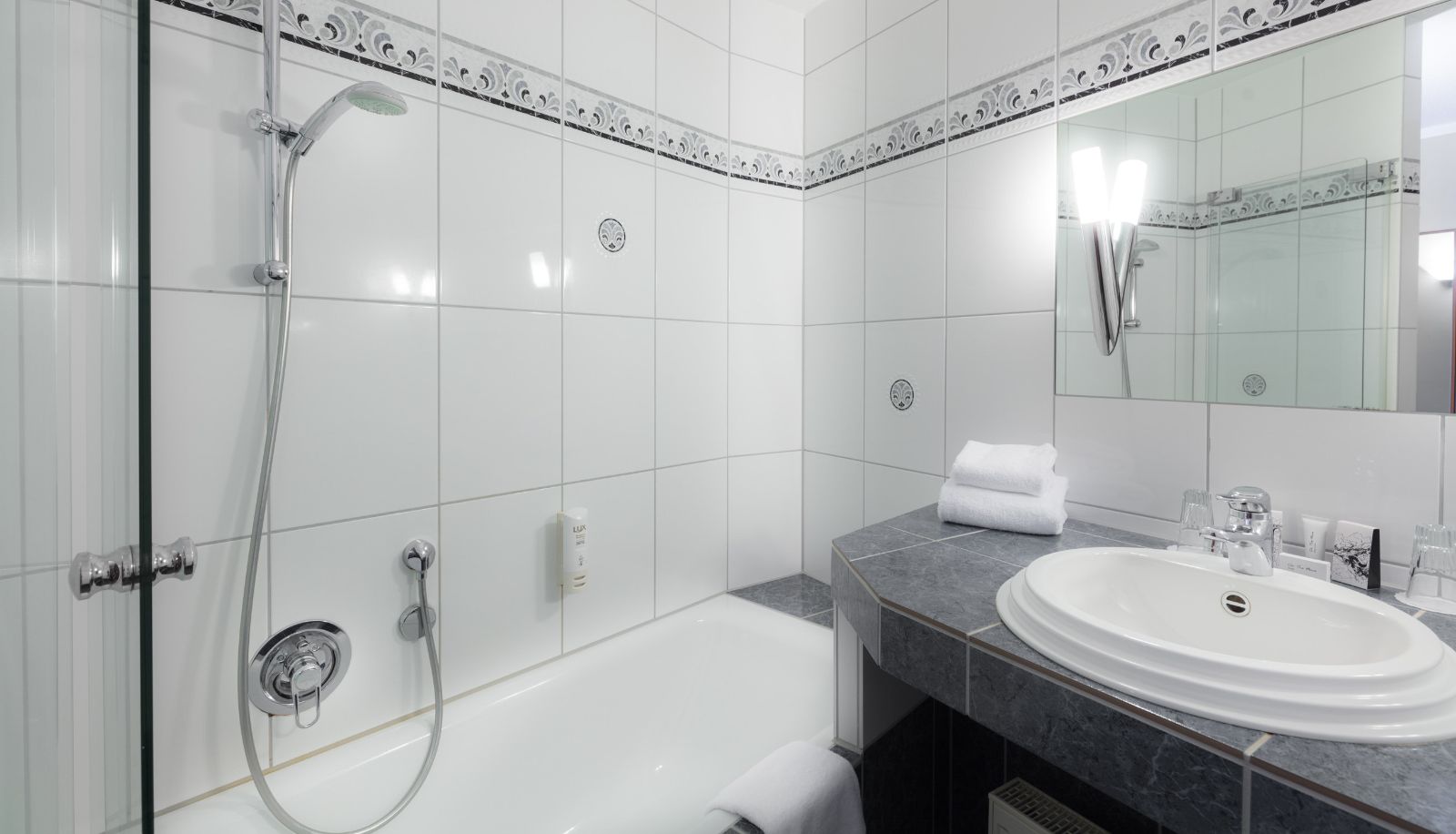 Bathroom - De Poort Sporthotel