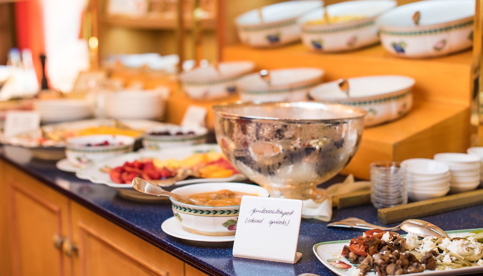 Buffet - Romantik Hotel Bülow Residenz