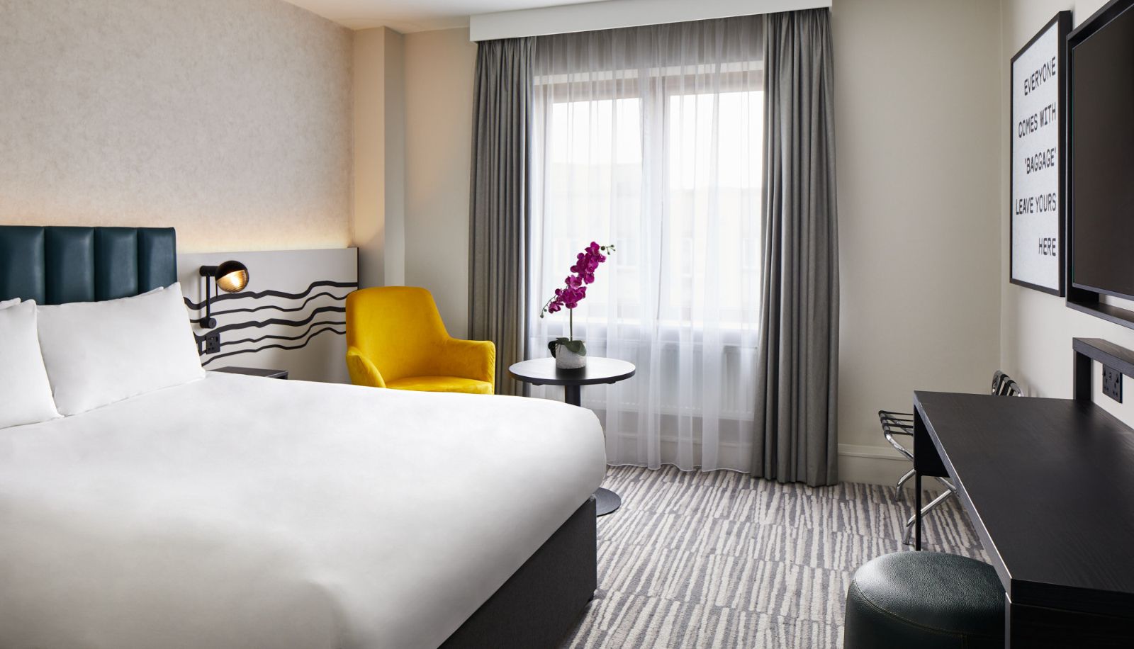 Standardzimmer (Doppel) - Leonardo Hotel Dublin Christchurch