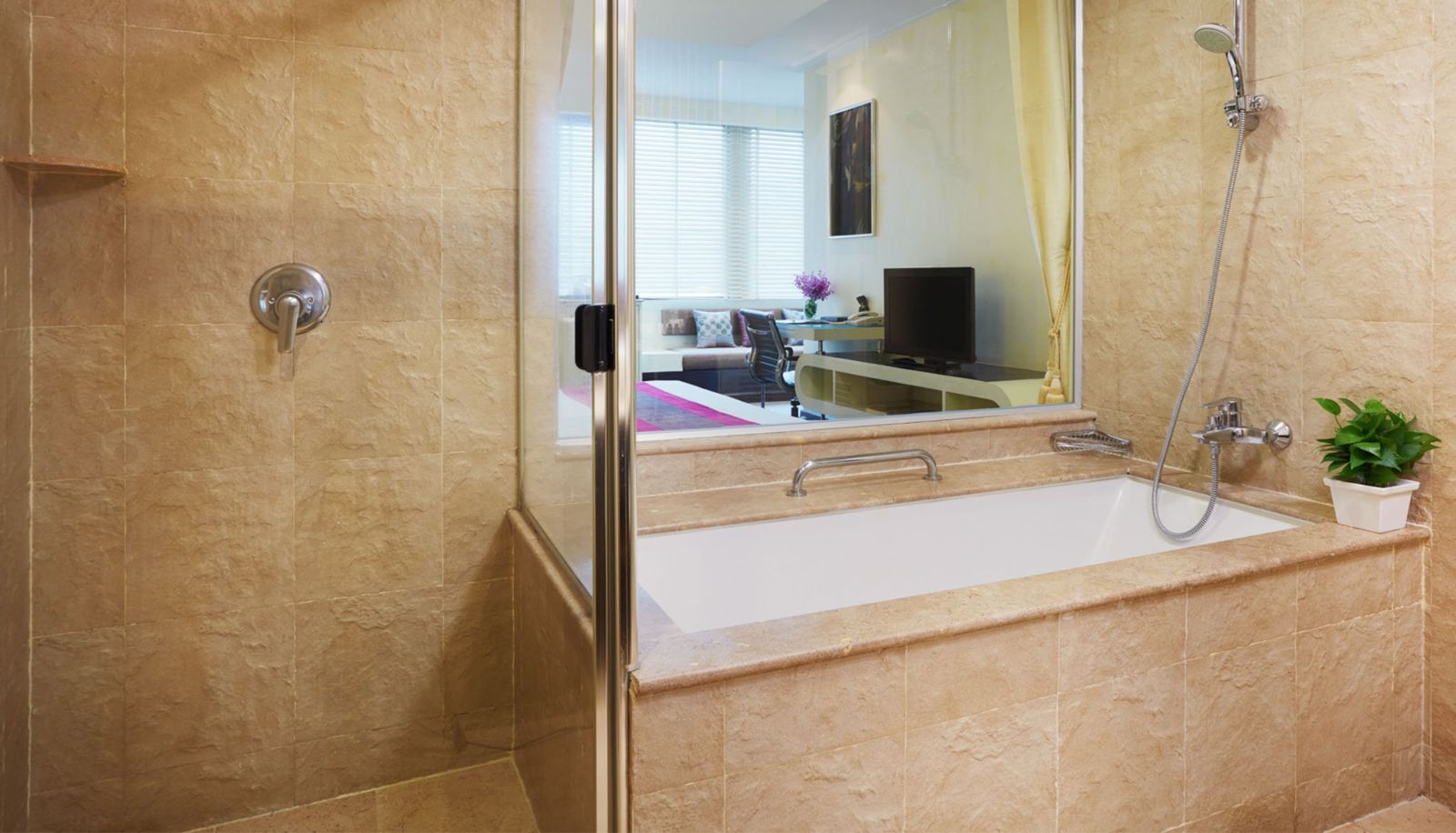 Bathroom - The Davis Bangkok Hotel