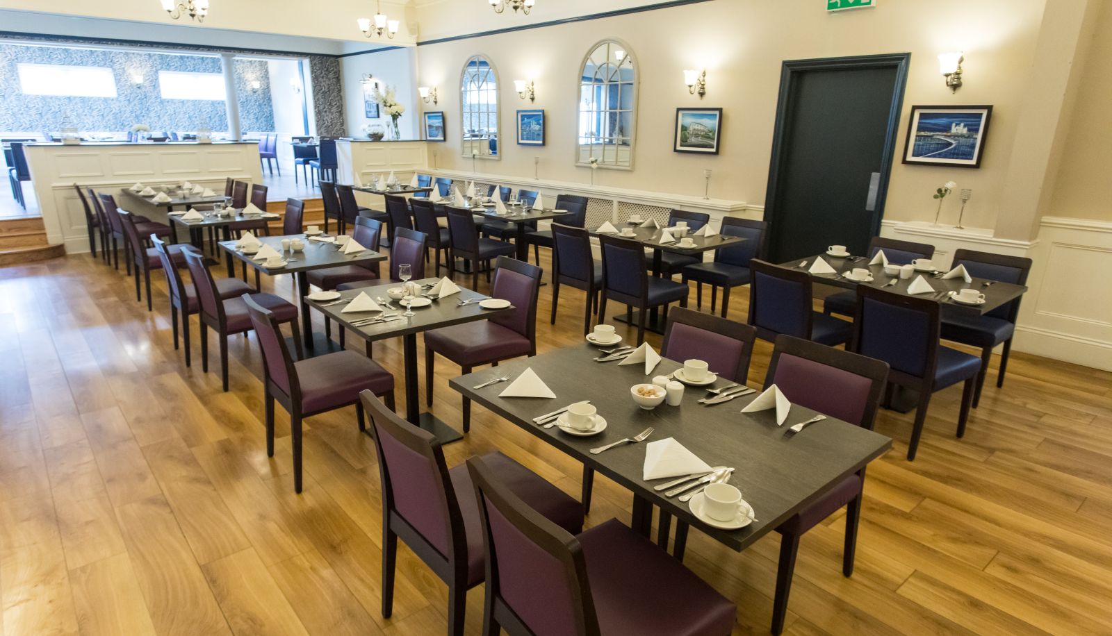 Sala śniadaniowa w restauracji - Shamrock Lodge Country House
