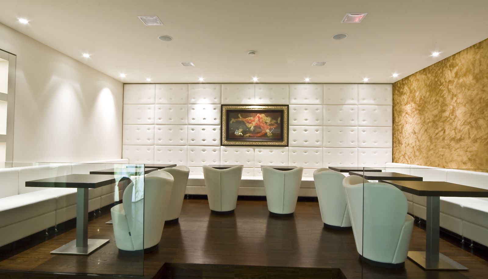 Hall - El Patio