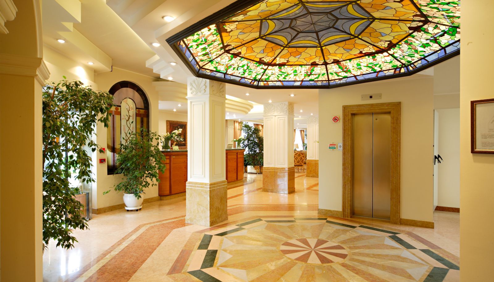 Salón - Hotel Mozart