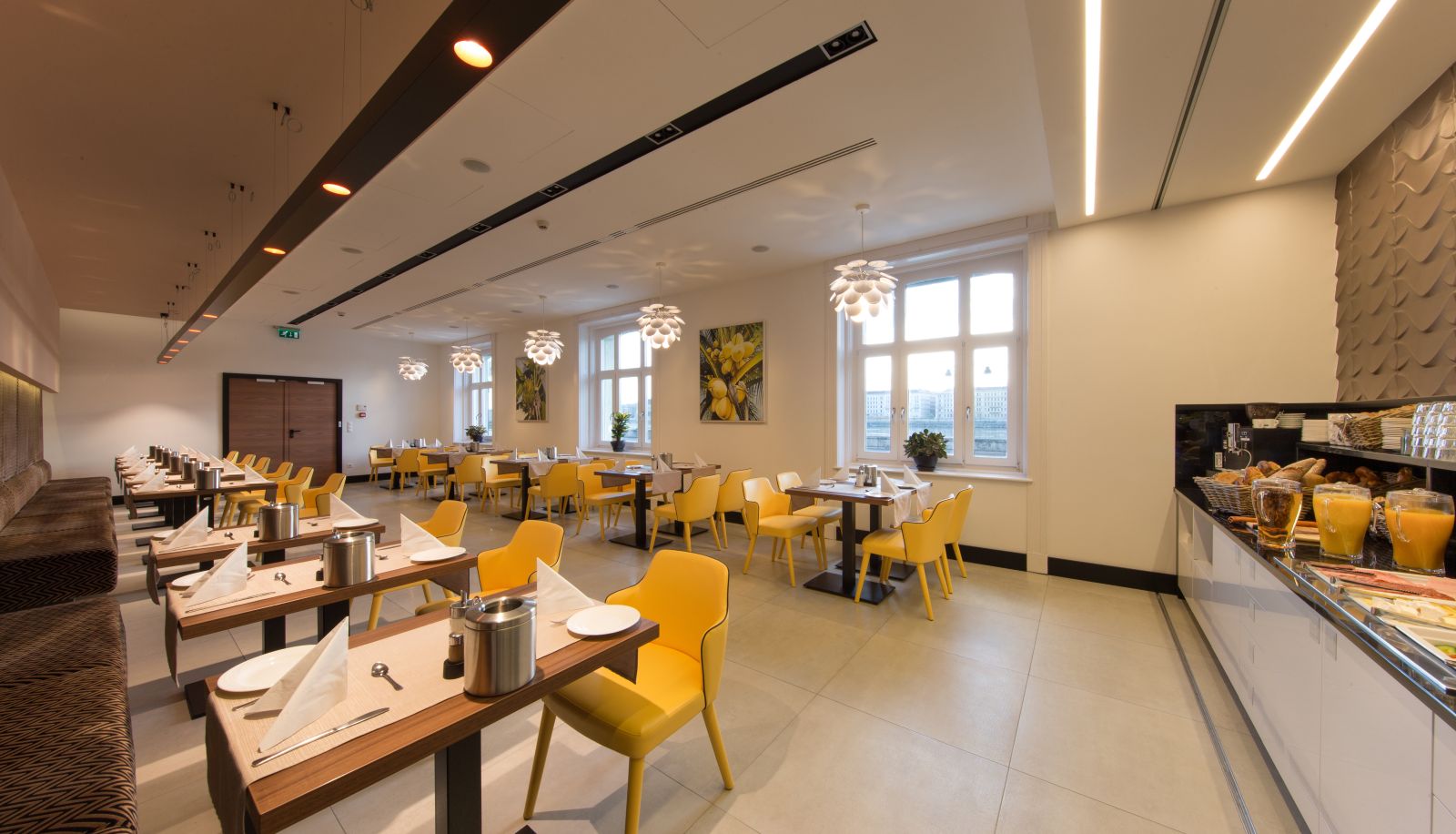 Ontbijtzaal - Boutique Hotel Victoria