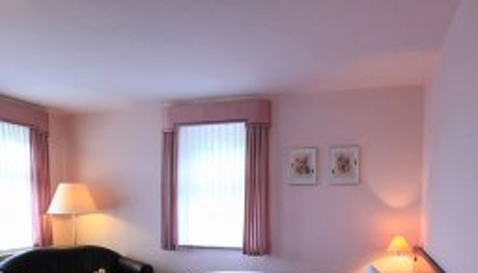 Camera - Bergschlößchen Waldhotel