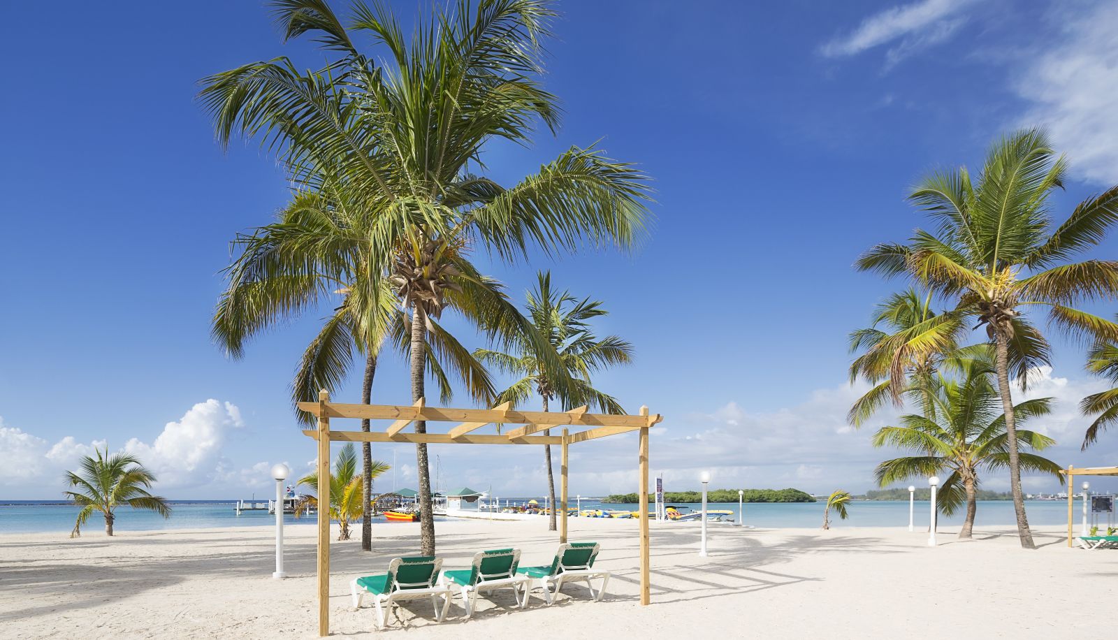 Beach - Don Juan Beach Resort