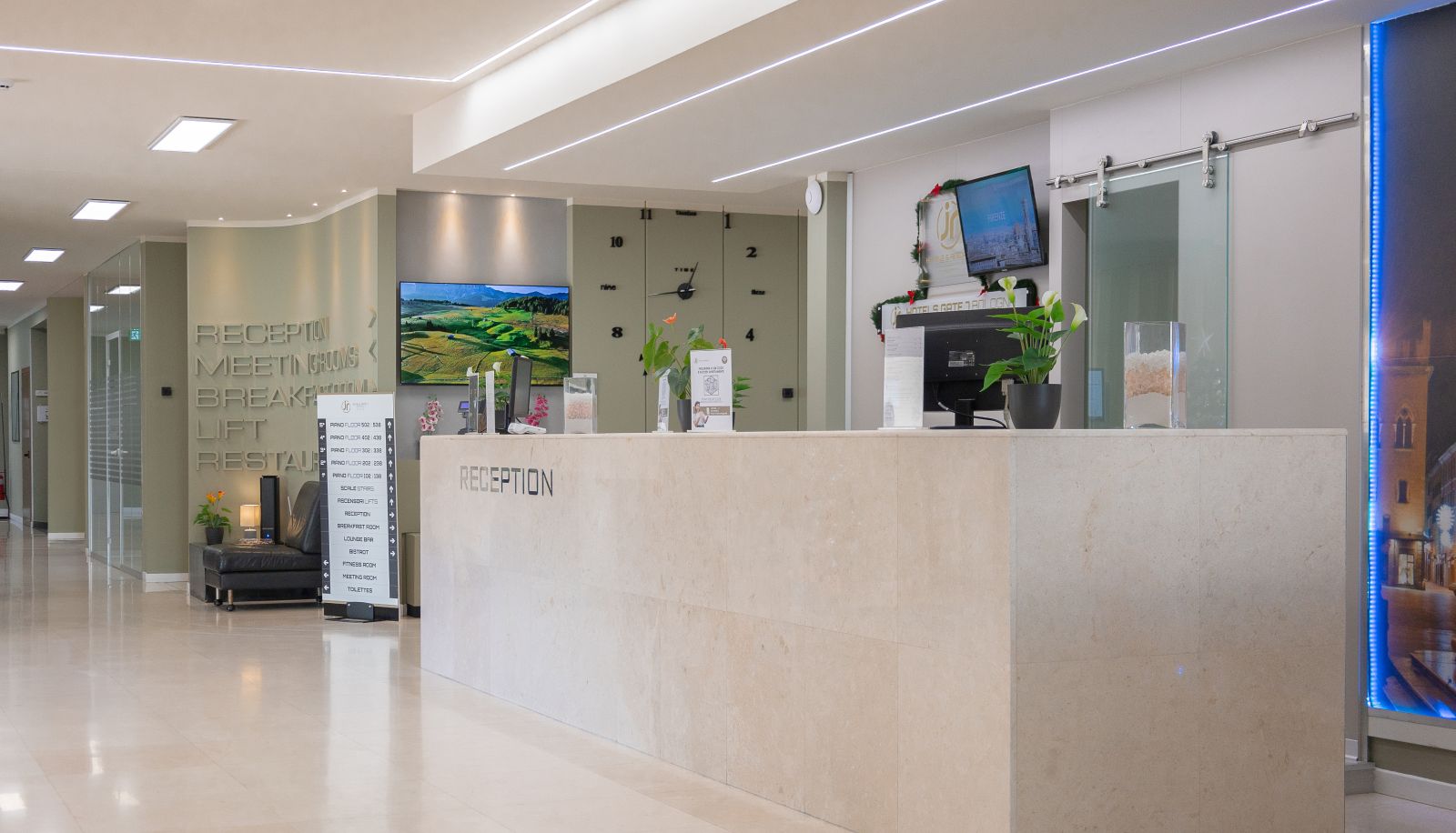 Recepción - JR Hotels Bologna Gate 7