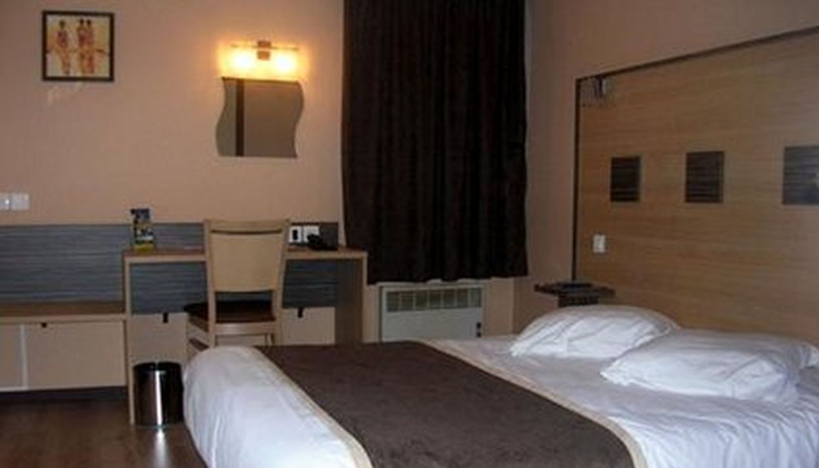 Habitación estándar (individual) - Atoll Hotel Logis & Restaurant Angers Beaucouzé