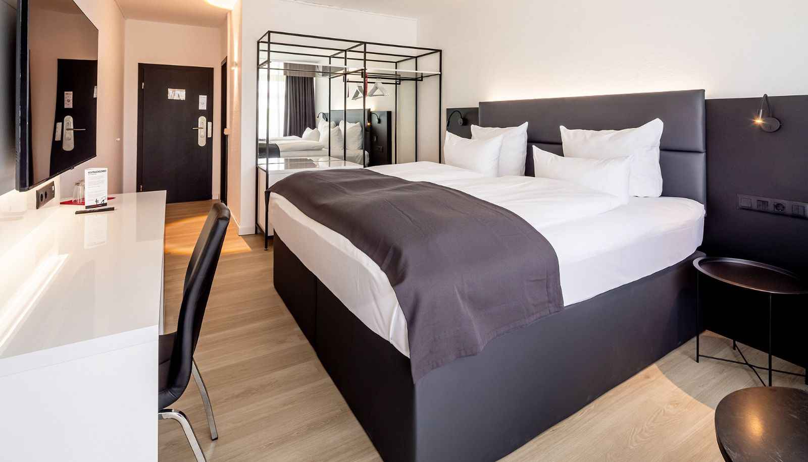 Standardzimmer (Doppel) - DORMERO Hotel Weimar
