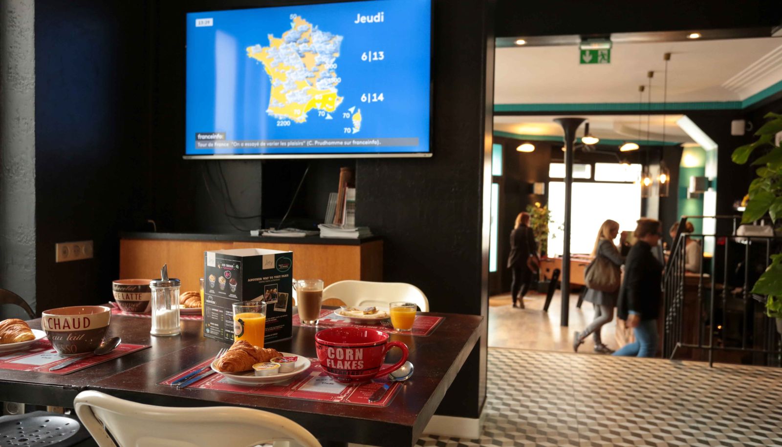 Wnętrze hotelu - Arty Paris Porte de Versailles by Hiphophostels