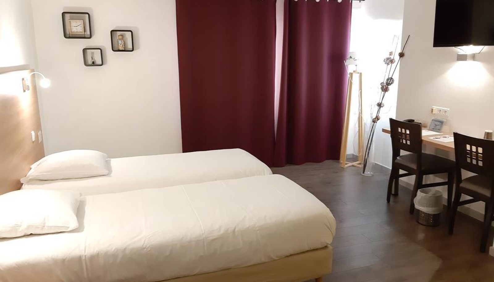 Standard room (double) - BRIT HOTEL BESANCON L'HORLOGE