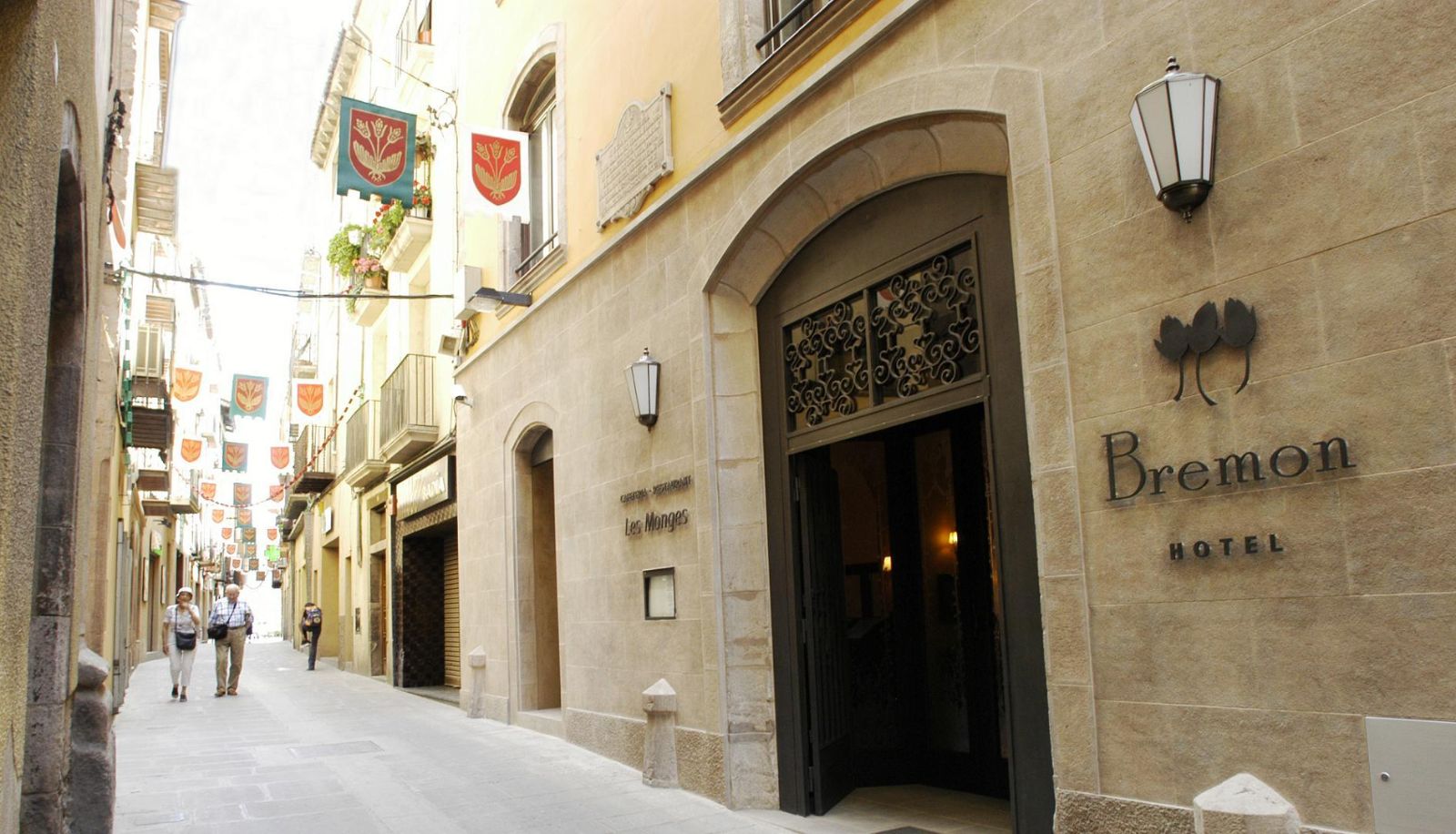 Zewnętrzna część hotelu - Bremon Boutique Hotel by Duquesa Hotels Collection