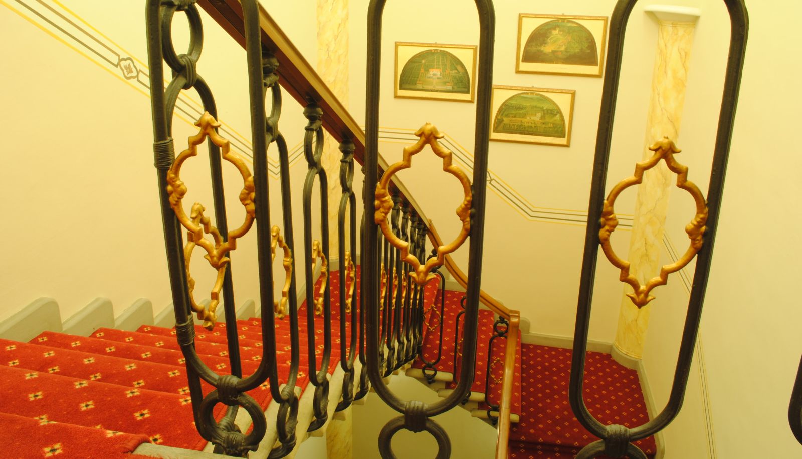 Interior view - Boccaccio