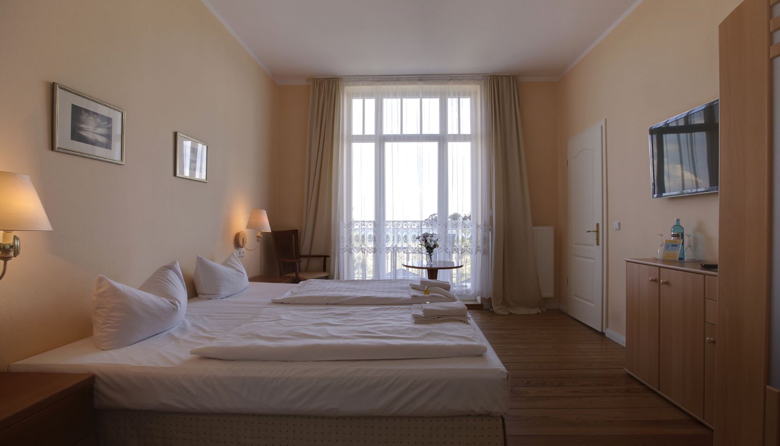 Room - Stolteraa