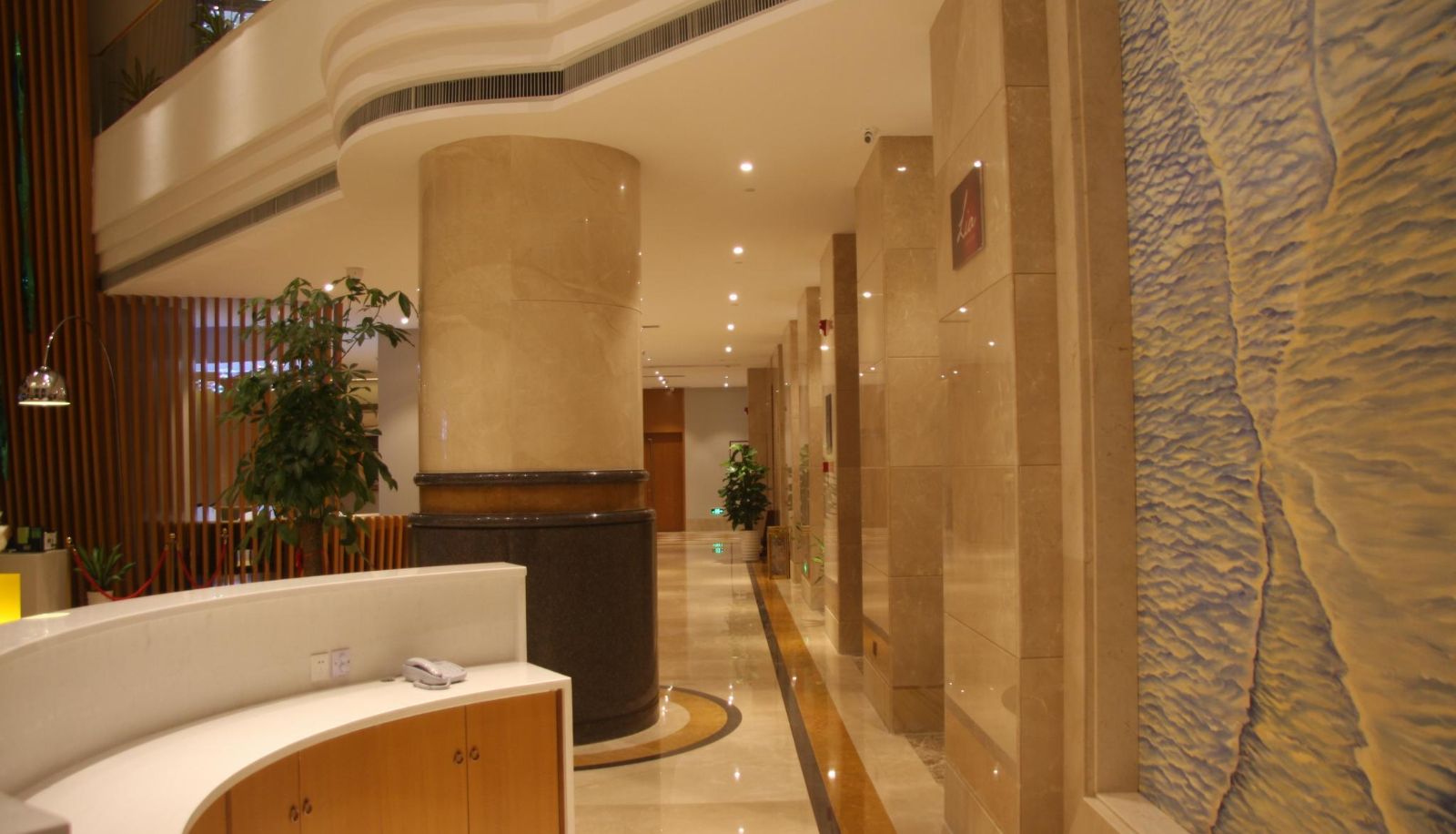 Reception - Ravinne Hotel