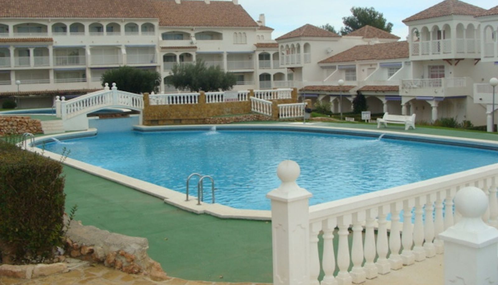 Piscina - Complejo Al-andalus