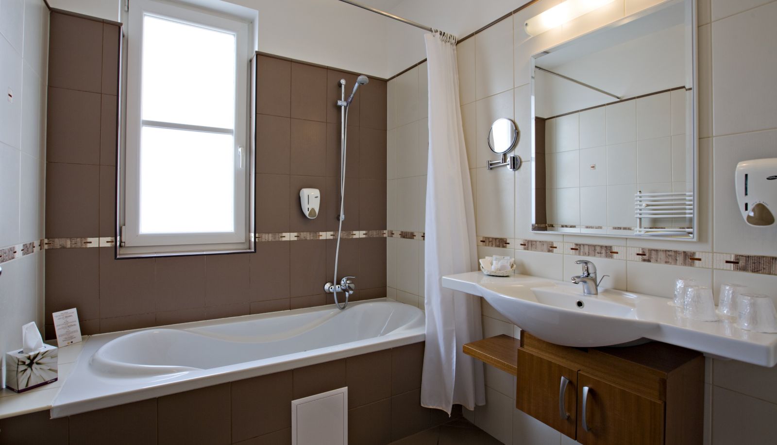 Bathroom - Lajta Park