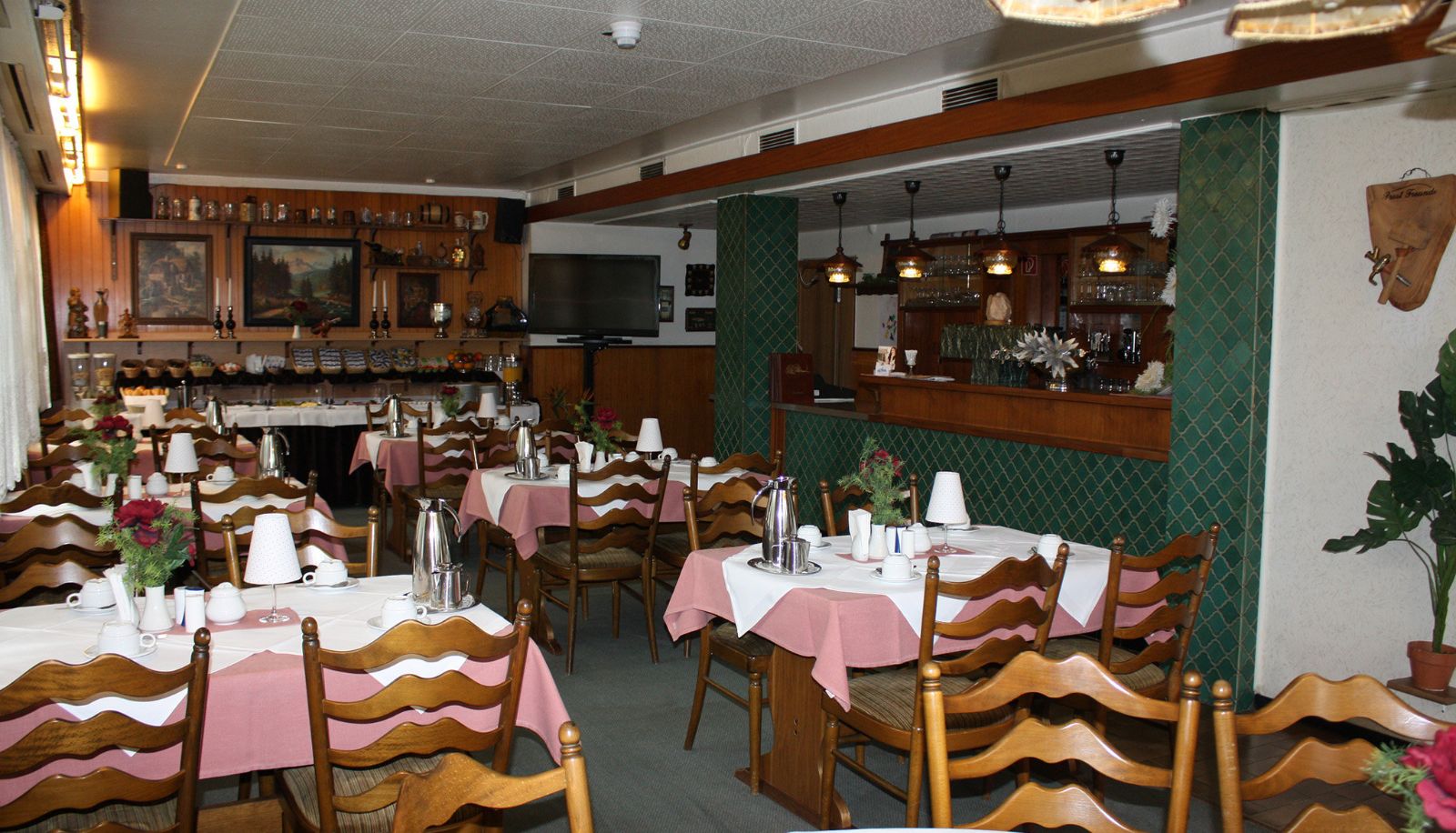 Breakfast room within the restaurant - Zur Brücke