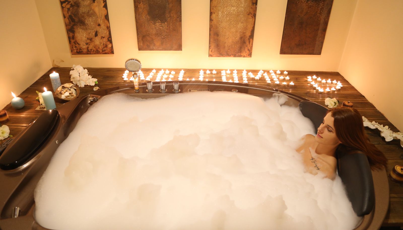 Whirlpool - Le Chateau Lambousa Hotel