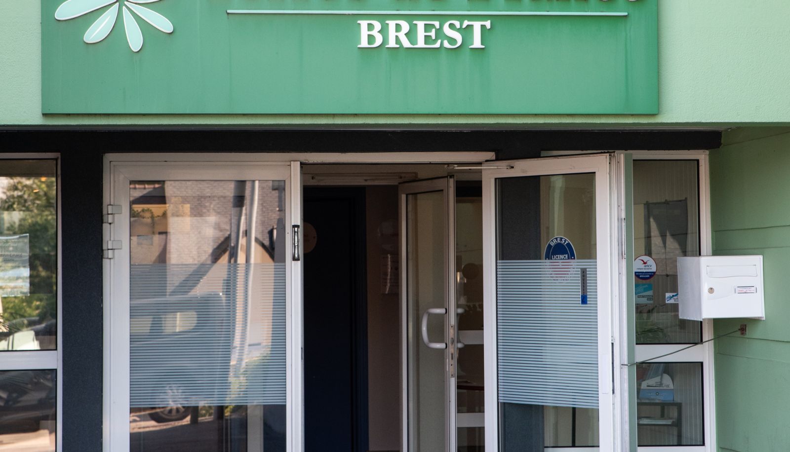 Zewnętrzna część hotelu - Appart'hotel Brest Terres de France