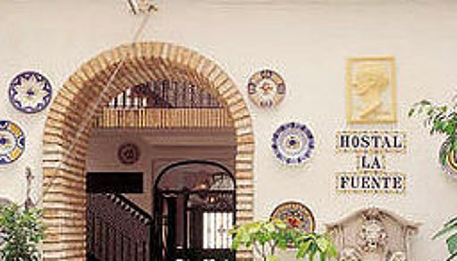 Innenbreich - La Fuente Hostal