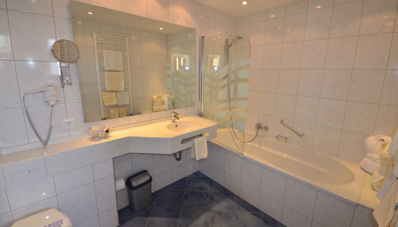 Badezimmer - Zur Mainlust