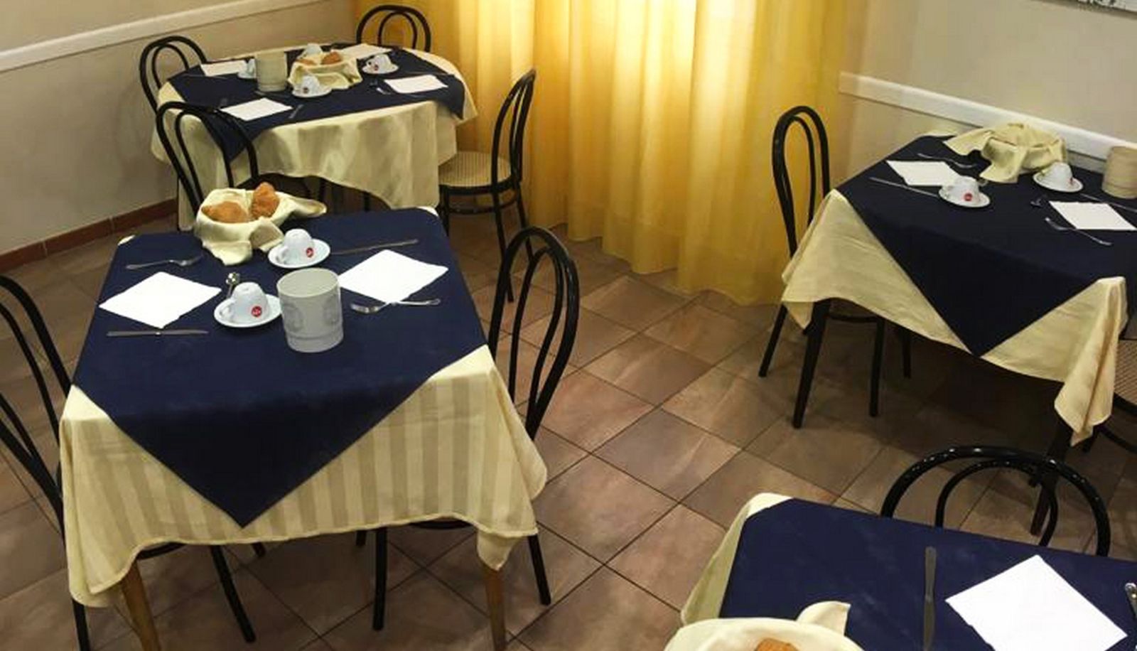 Sala prima colazione - Happy