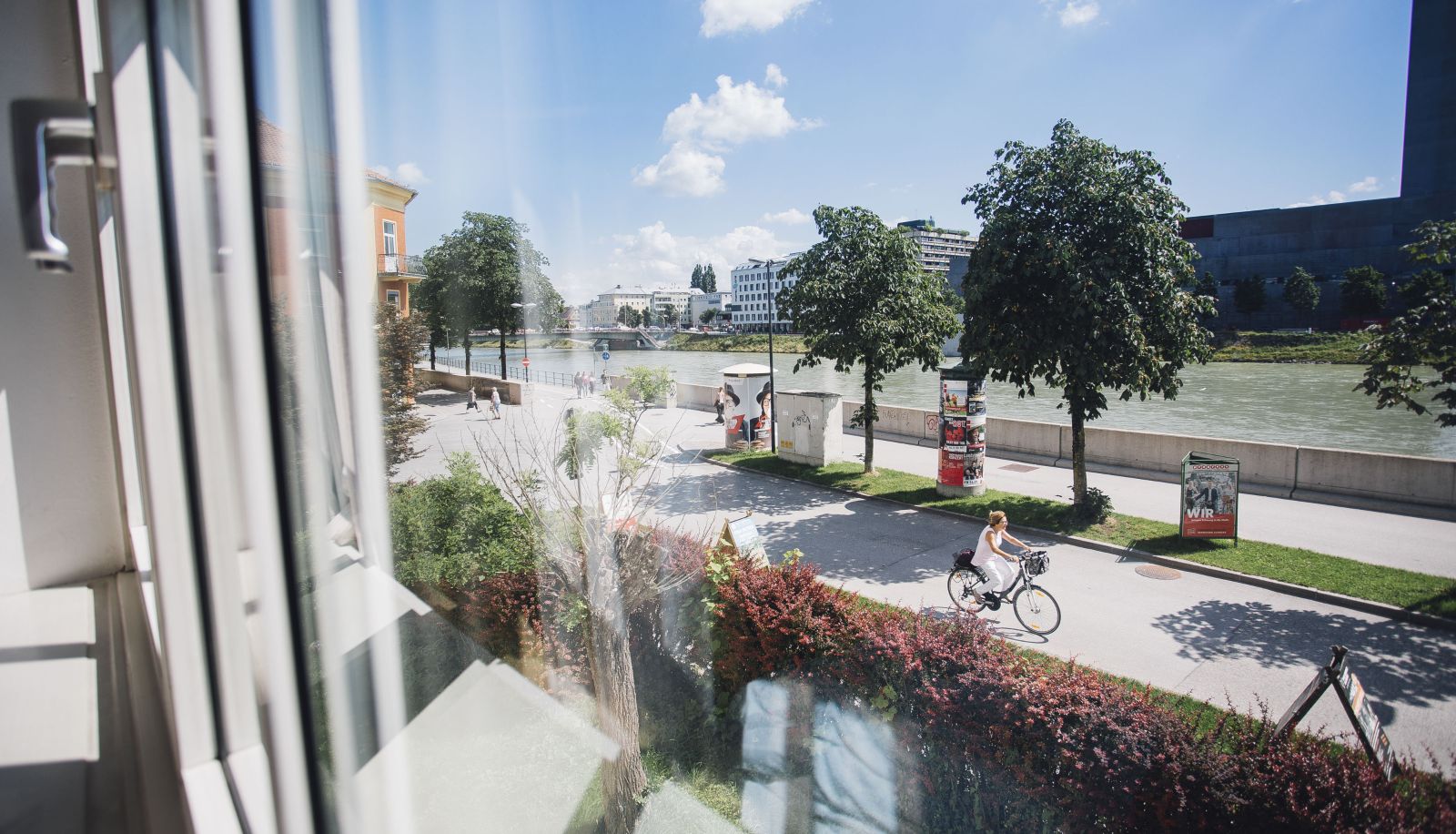 Zimmer mit Flussblick - myNext Riverside Hotel Salzburg