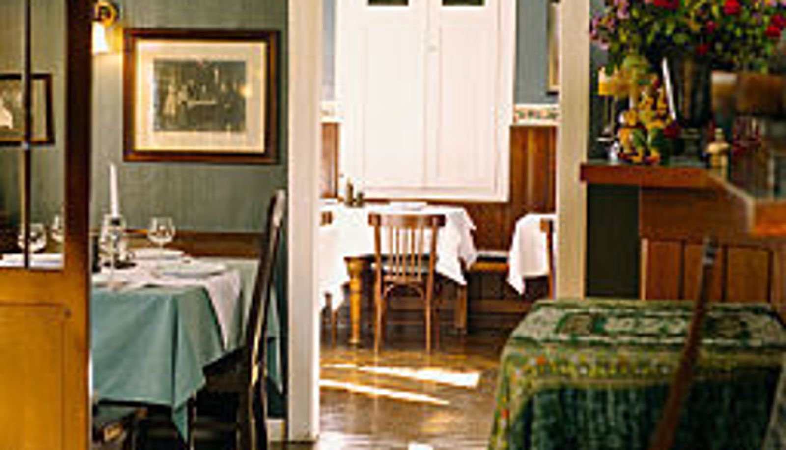 Breakfast room within the restaurant - Arnoth Landhaus