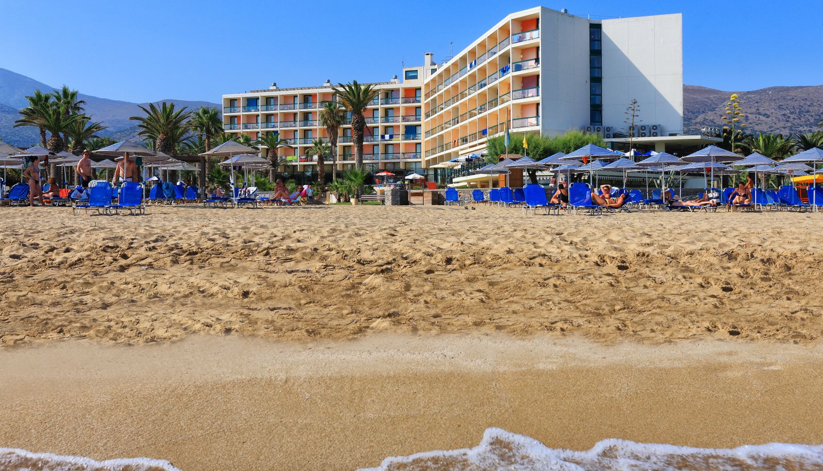 Strand - Sirens Beach & Village
