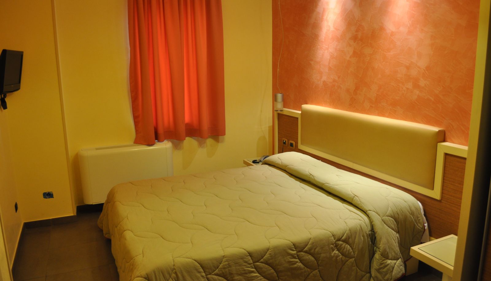 Standardzimmer (Doppel) - Aerhotel Phelipe