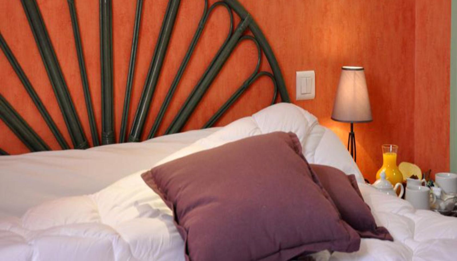 Standardzimmer (Doppel) - LOGIS HOTEL LE PORT ET LES BAINS