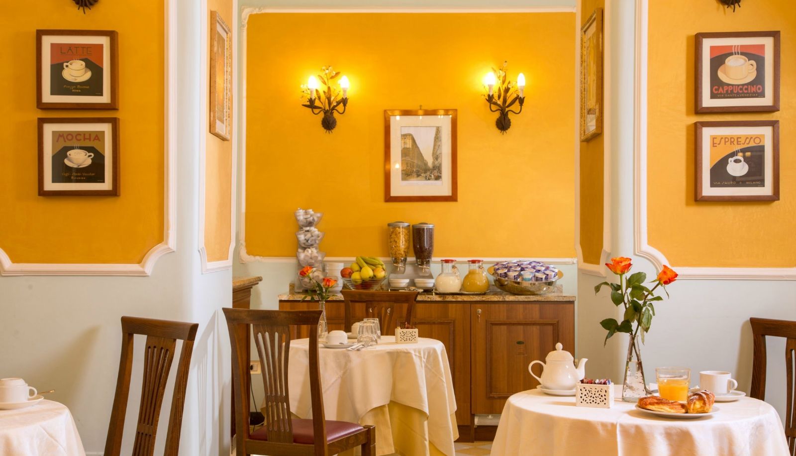 Breakfast room within the restaurant - Centrale