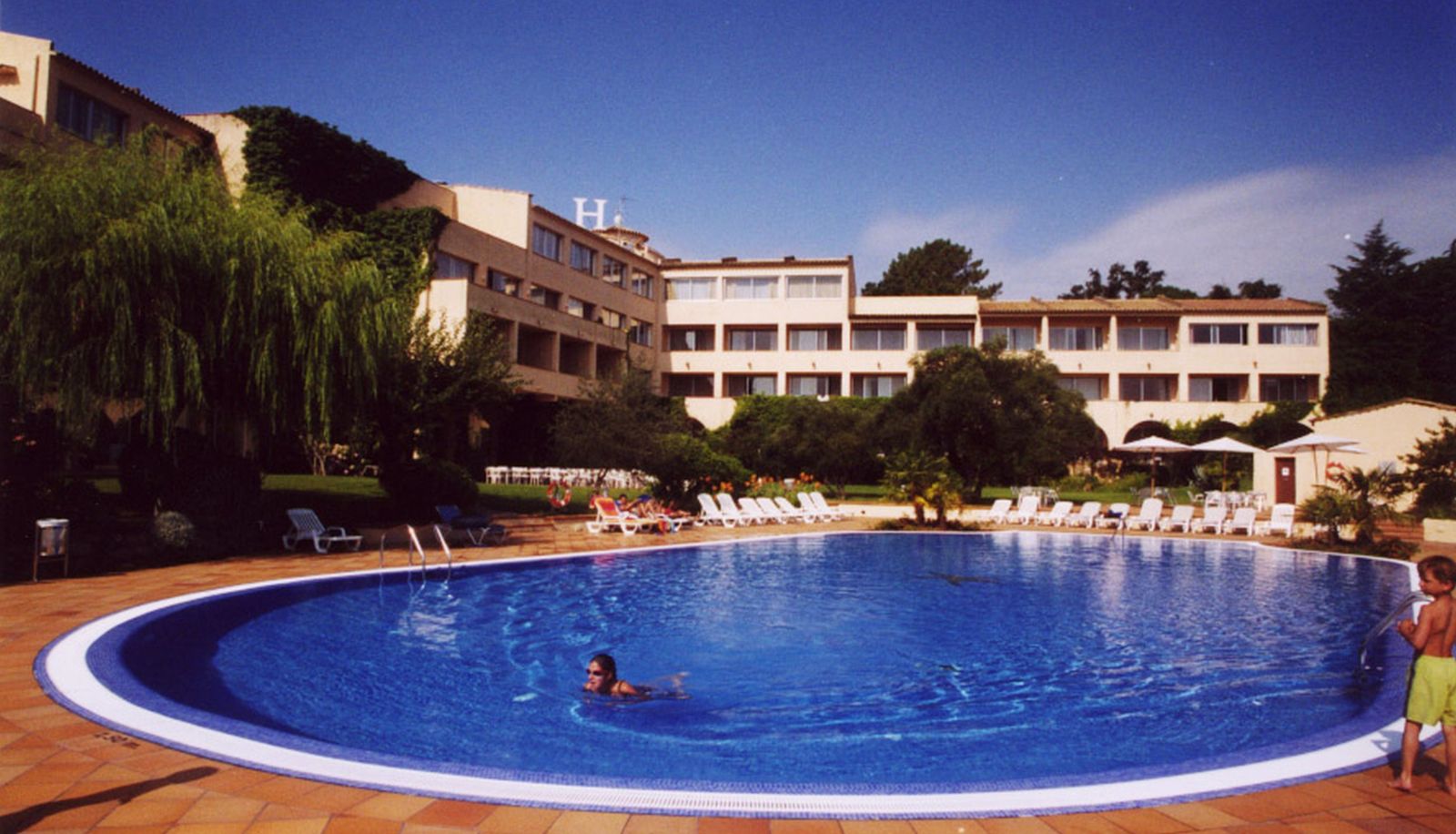 Piscina - Golf Costa Brava Hotel
