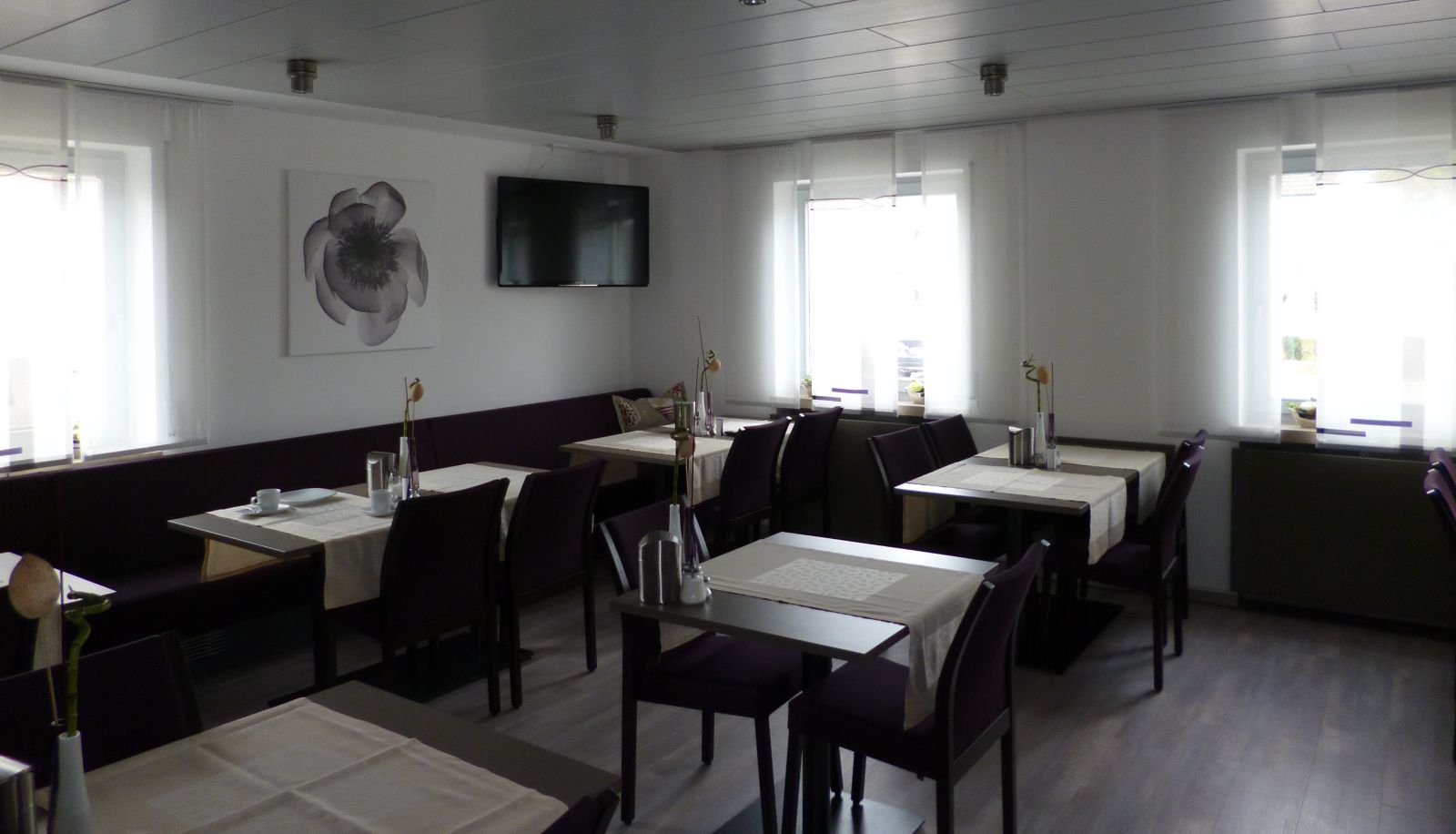 Breakfast room within the restaurant - Rotes Ross