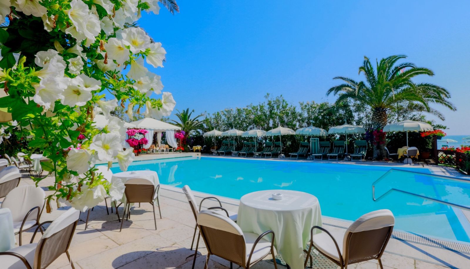 Pool - Mion Hotel & Sanìo Restaurant