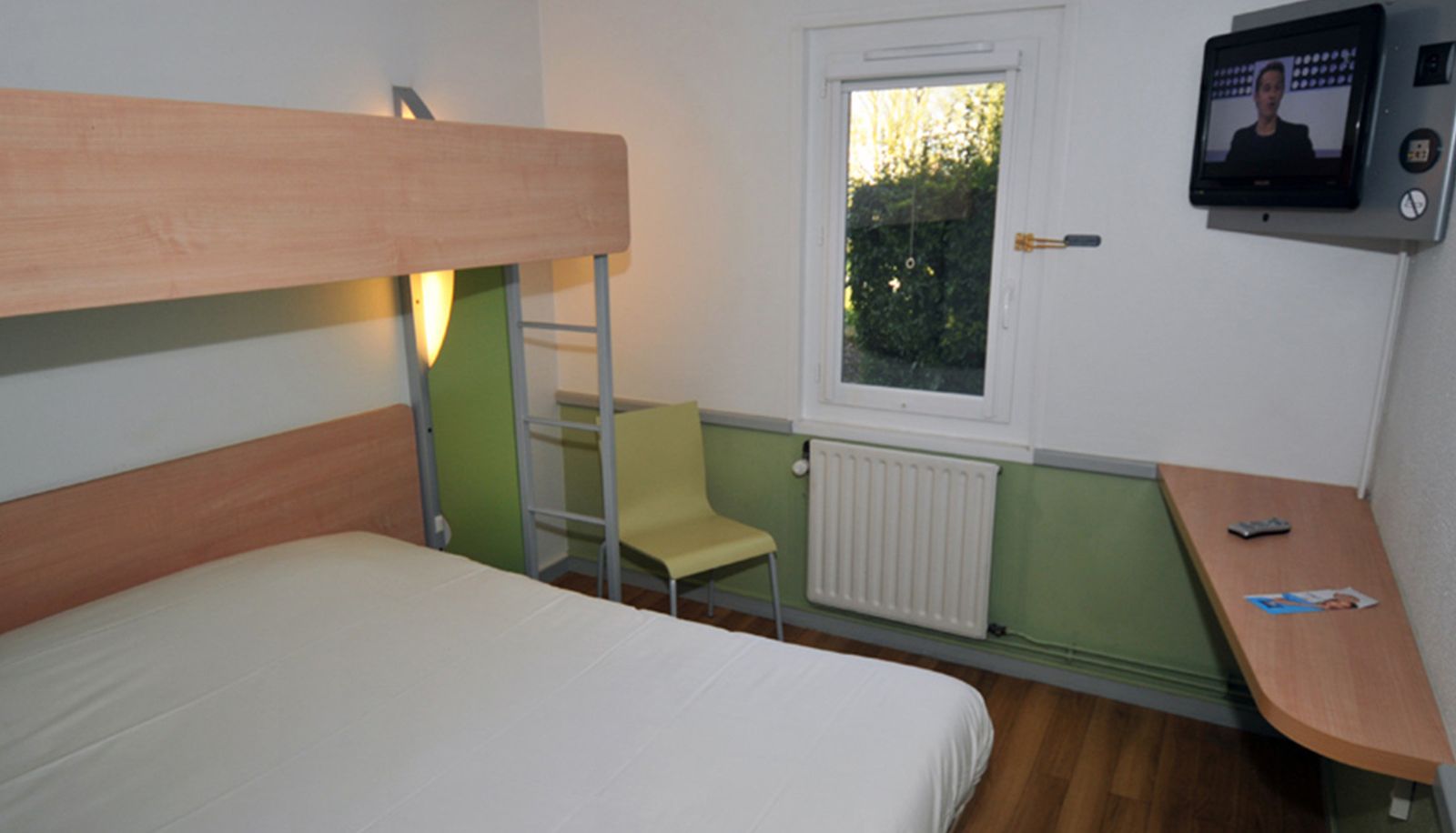 Driepersoonskamer - Hotel inn Design Issoudun (Ex : ibis budget)