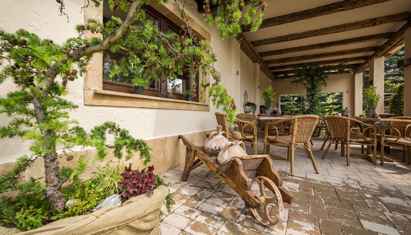 Hotel outdoor area - Locanda Boutique Hotel
