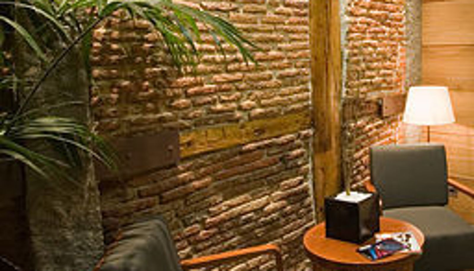 Reception - El Pasaje