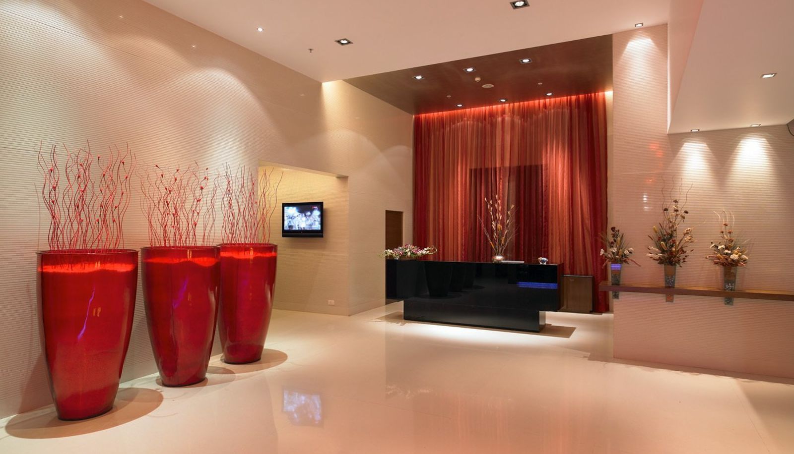 Salón - Royal Orchid Central Pune