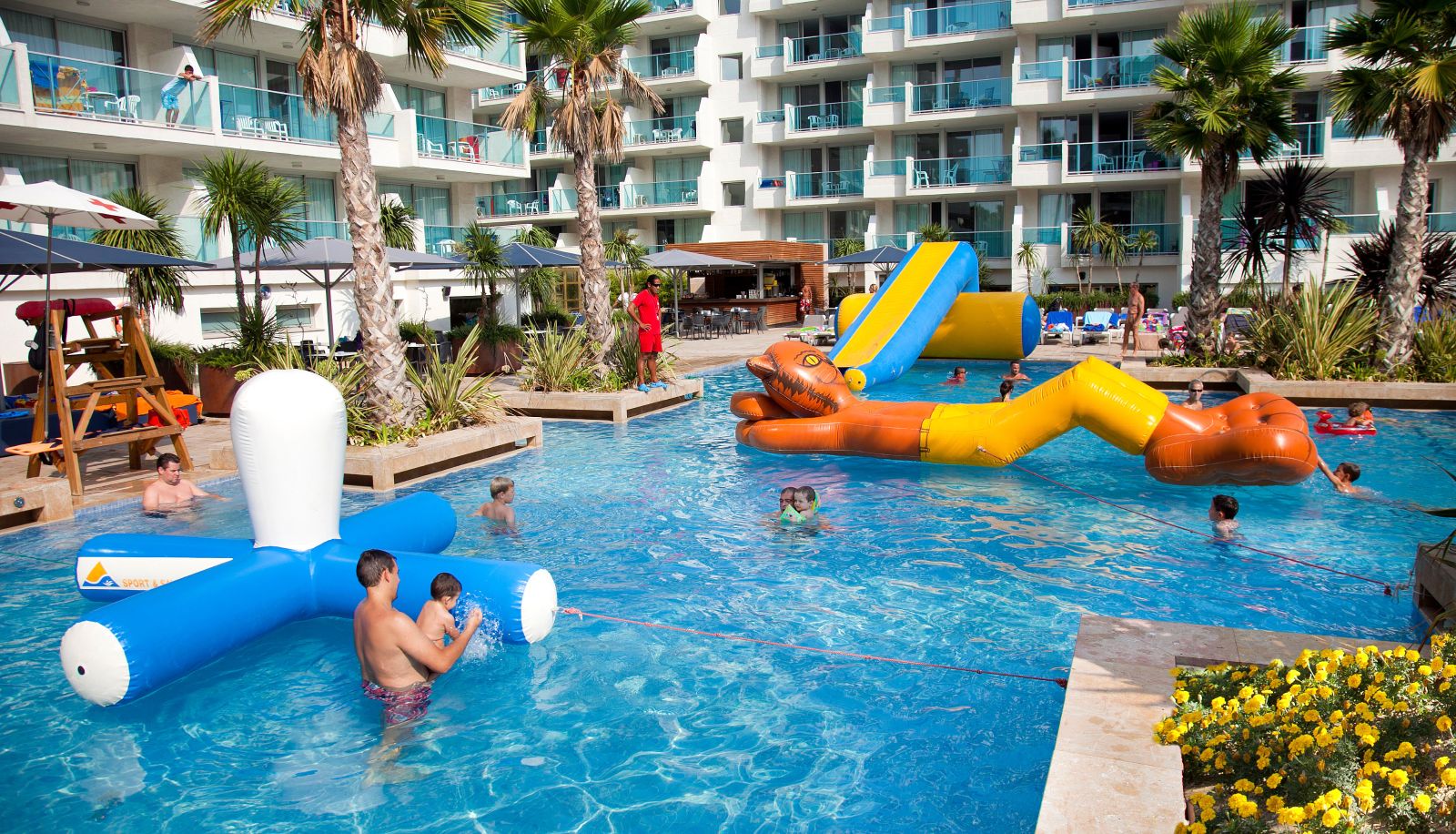 Piscina - BLAUMAR