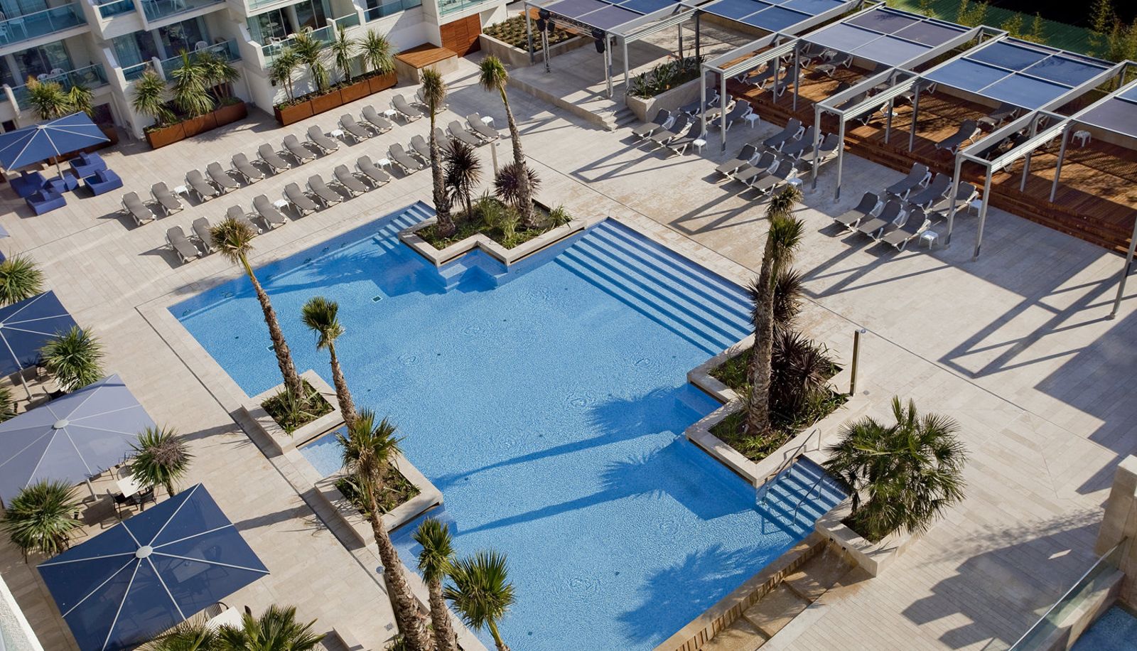 Piscina - BLAUMAR