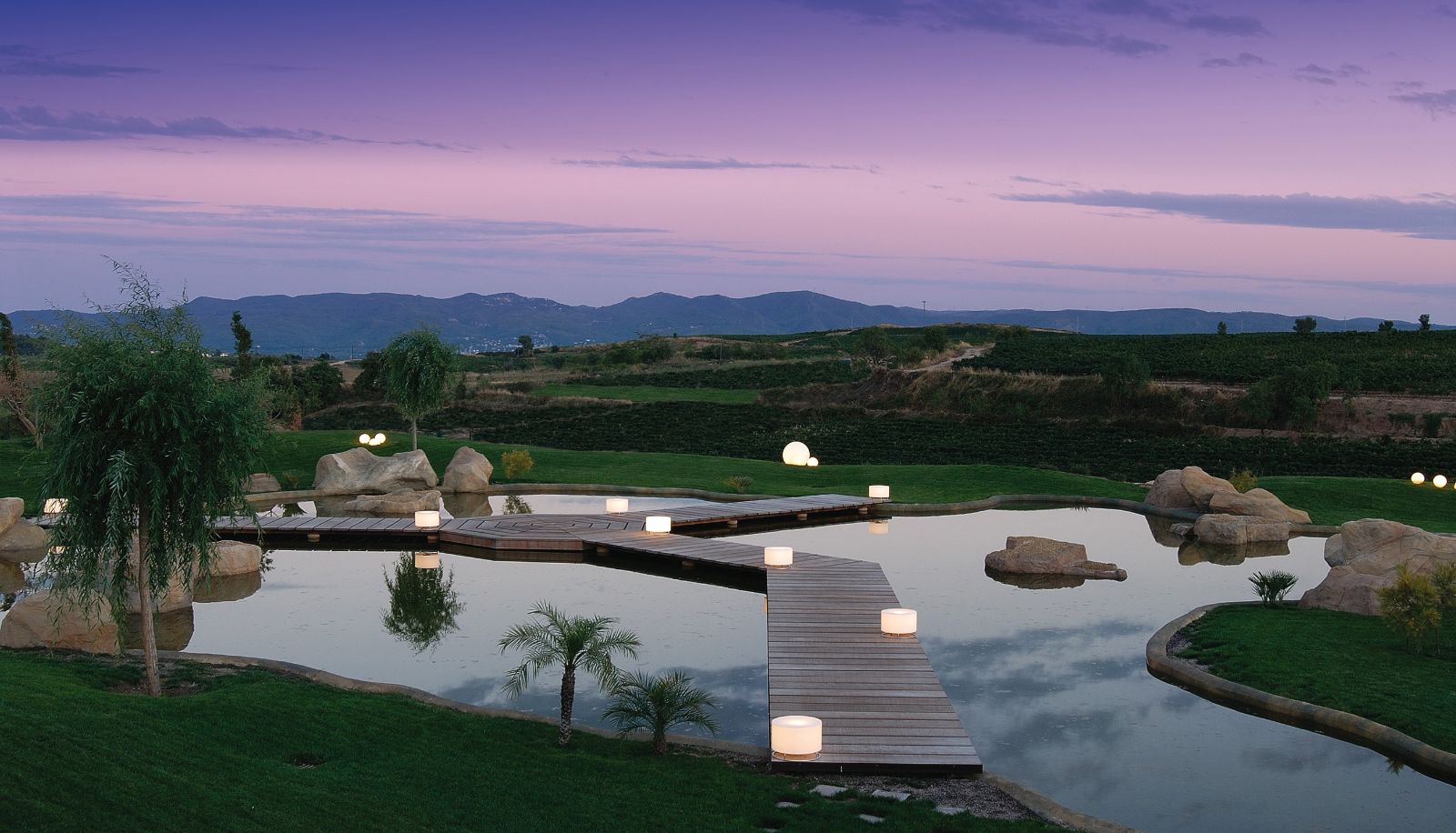 Area esterna dell'hotel - The Originals Relais Can Bonastre Wine Resort