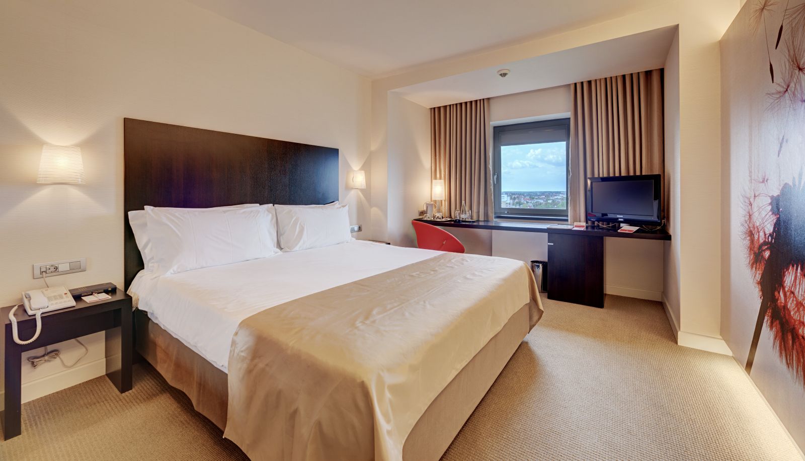 Superior room (double) - Ramada Plaza by Wyndham Bucharest Convention Center