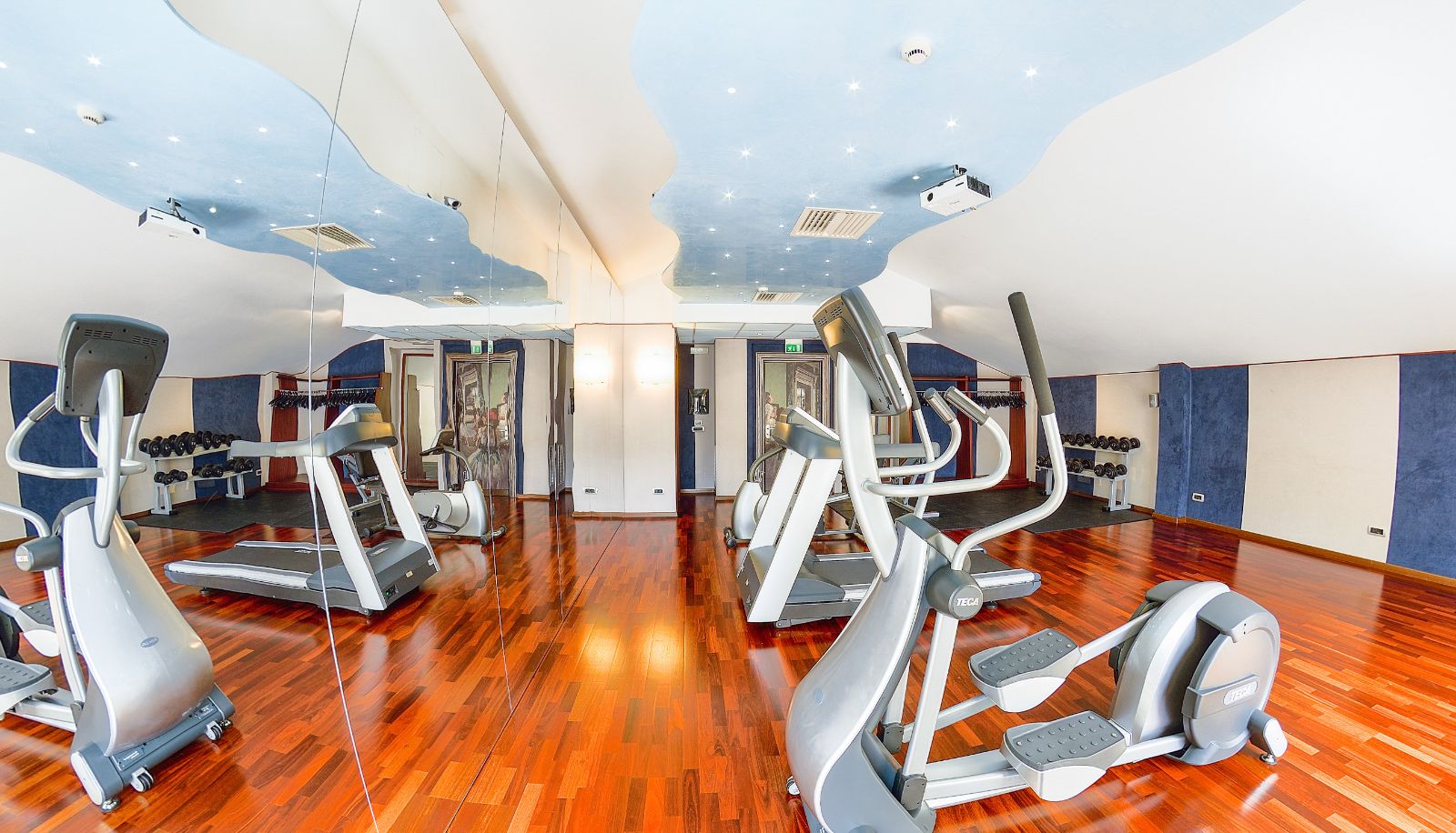 Palestra - Victoria Hotel